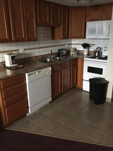 Irving West Hotel Gander Luaran gambar